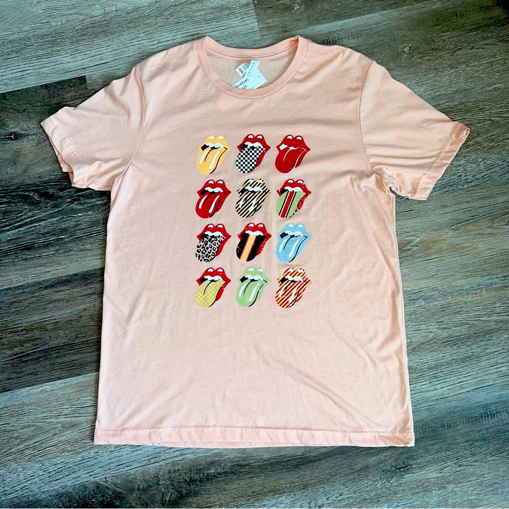 NWT Canvas Rolling Stones 12 Tongues Concert Tee in Peach